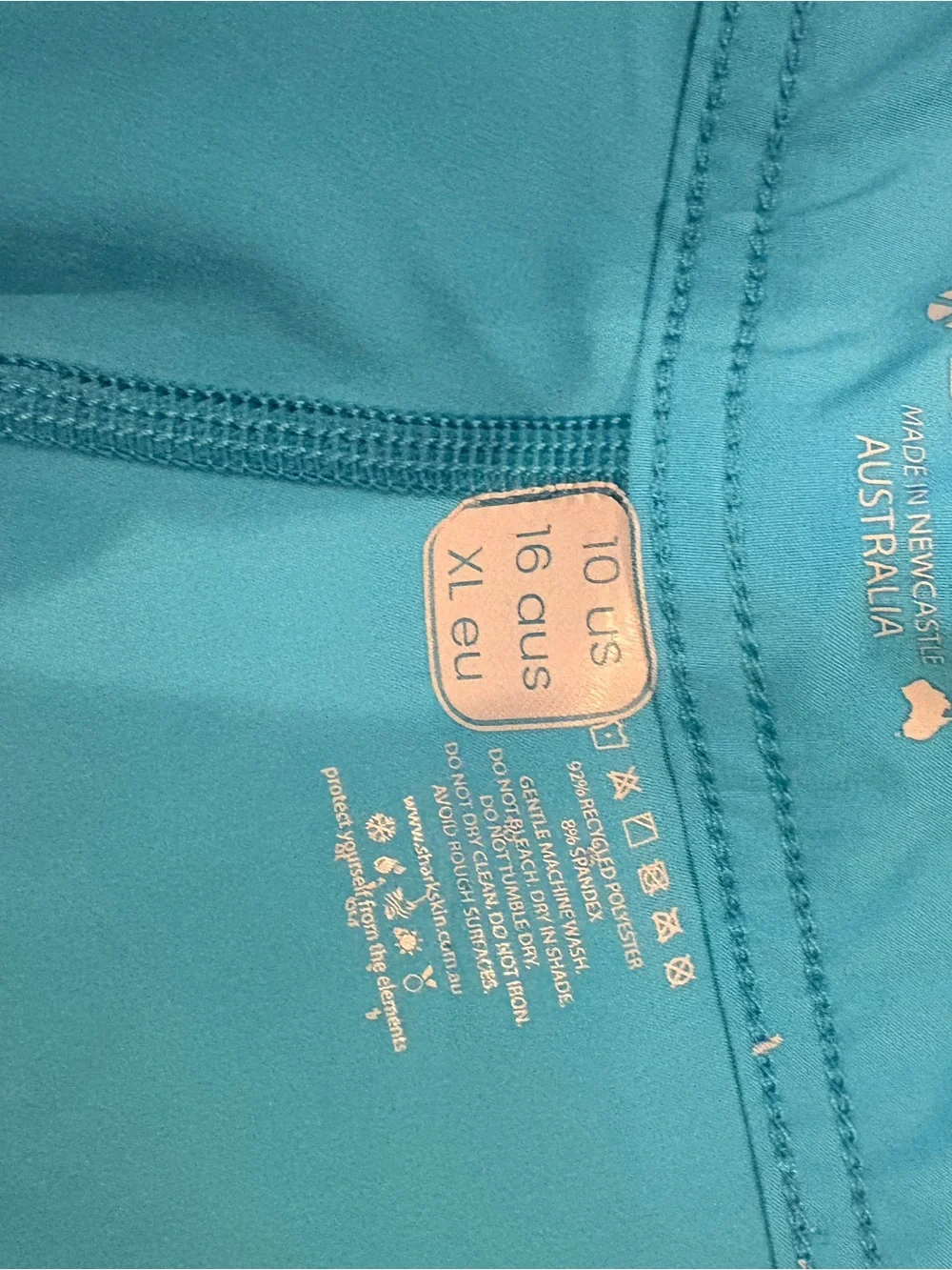 Sharkskin Everywear Action Men's Boardshorts Aqua Blue Swim Trunks NWT Size 10